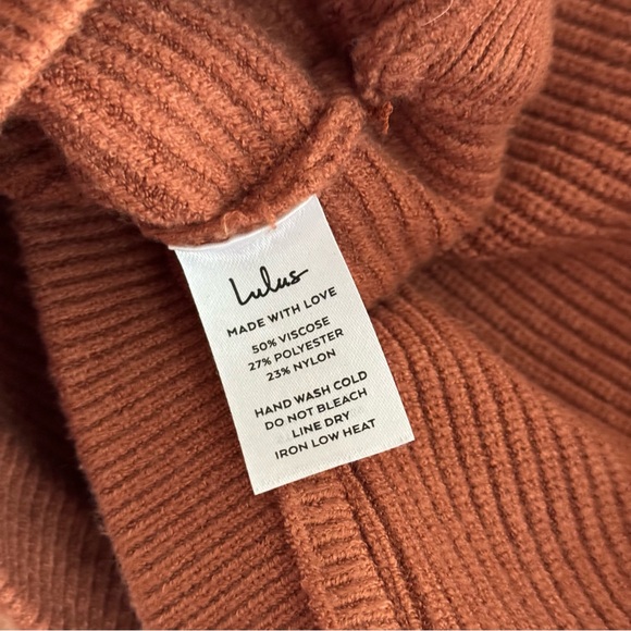 Lulus Fireside Flirt Rust Brown Ribbed Cropped Pullover Sweater size small - Picture 9 of 10